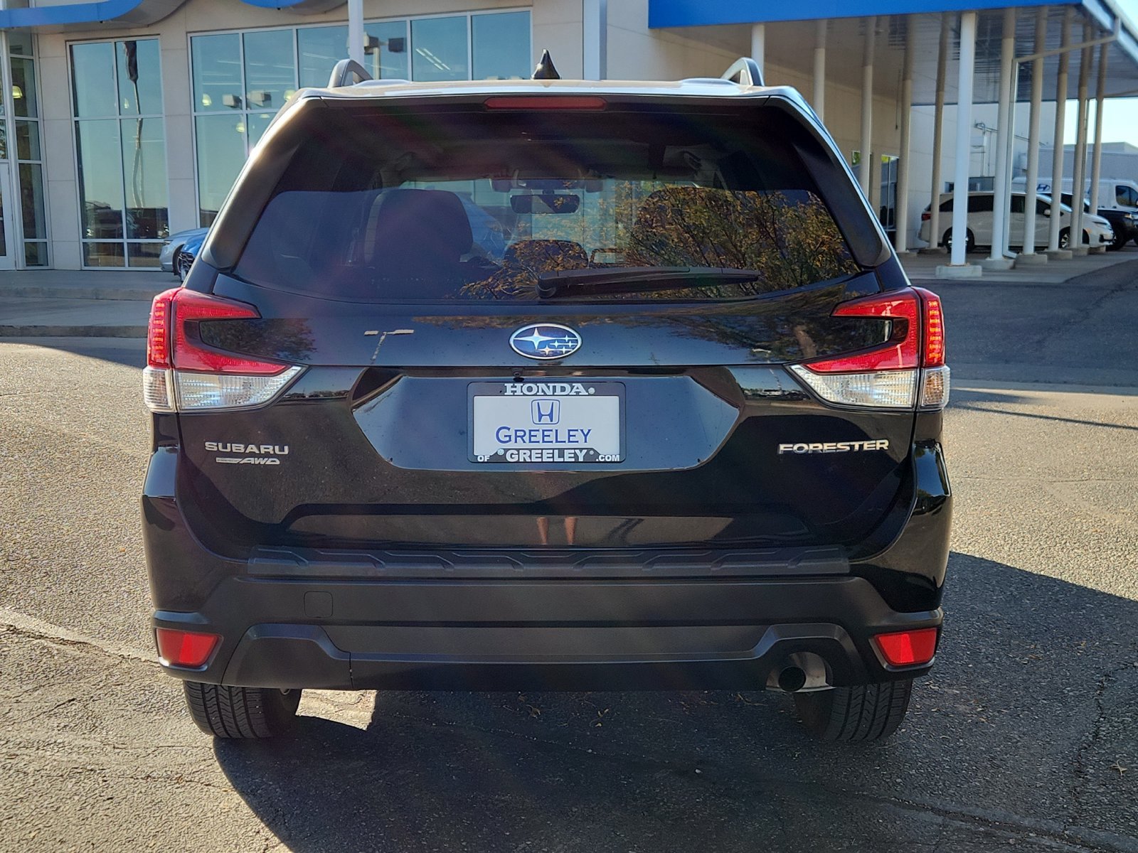 Used 2021 Subaru Forester Premium AWD/4WD image 4