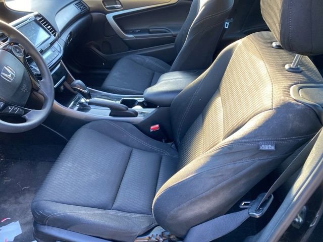 Used 2017 Honda Accord EX image 13
