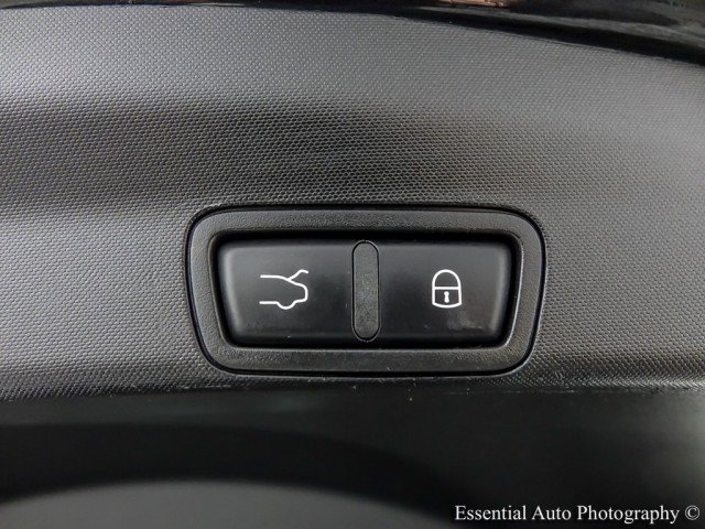 Used 2020 Alfa Romeo Stelvio Ti w/ Active Blind Spot Package image 27