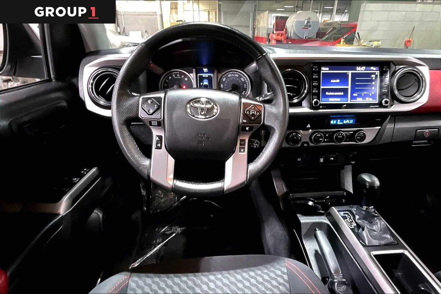 Certified 2023 Toyota Tacoma SR5 AWD/4WD image 6