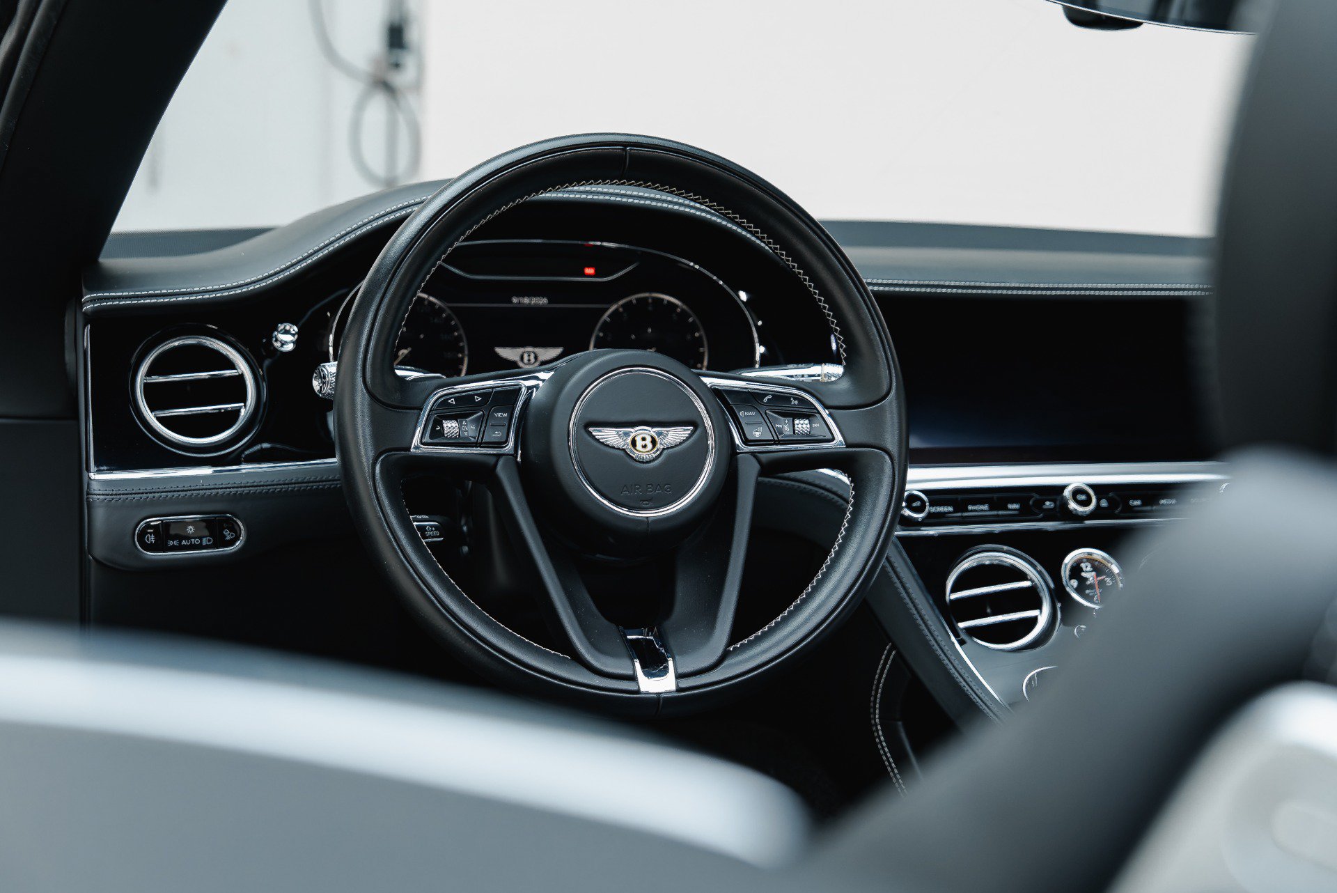 Used 2020 Bentley Continental GT V8 First Edition AWD/4WD image 41