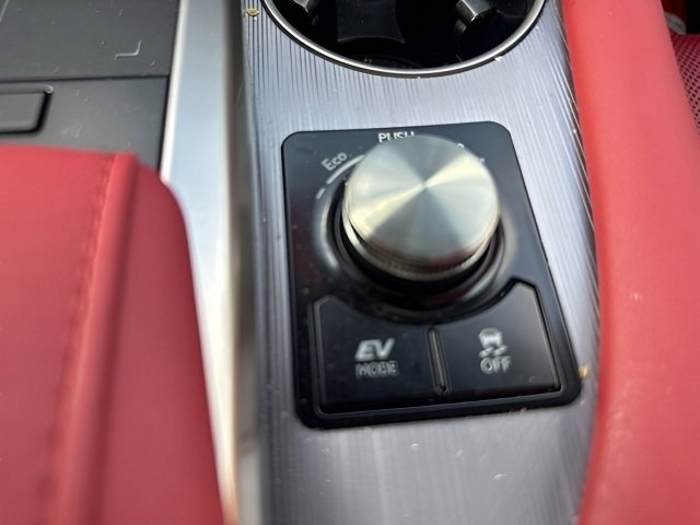 Used 2021 Lexus RX 450h F Sport image 29