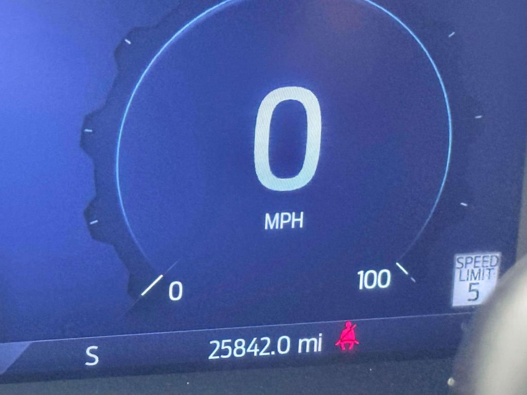 Used 2025 Ford F250 Platinum image 18