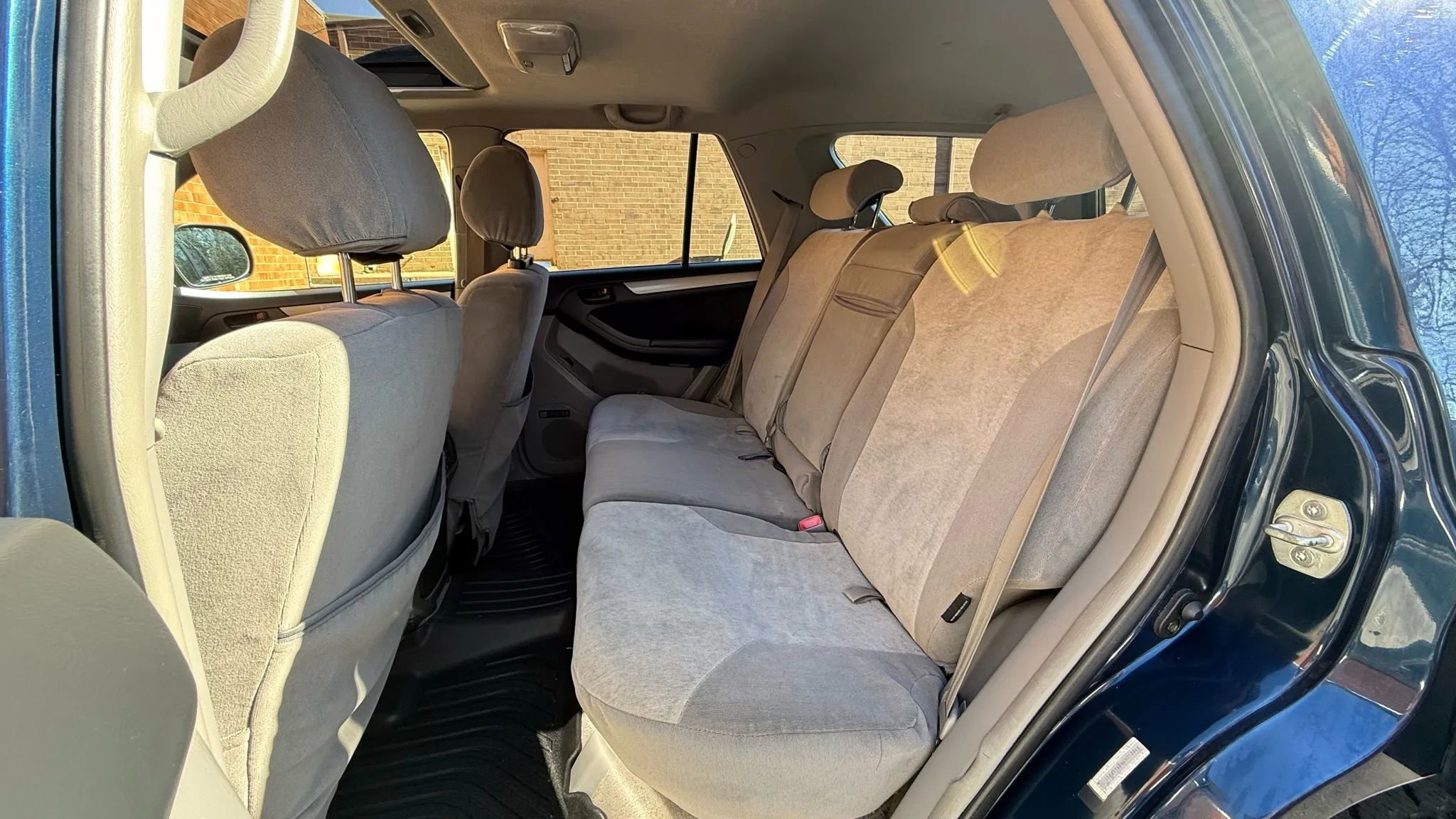 Used 2004 Toyota 4Runner SR5 image 15