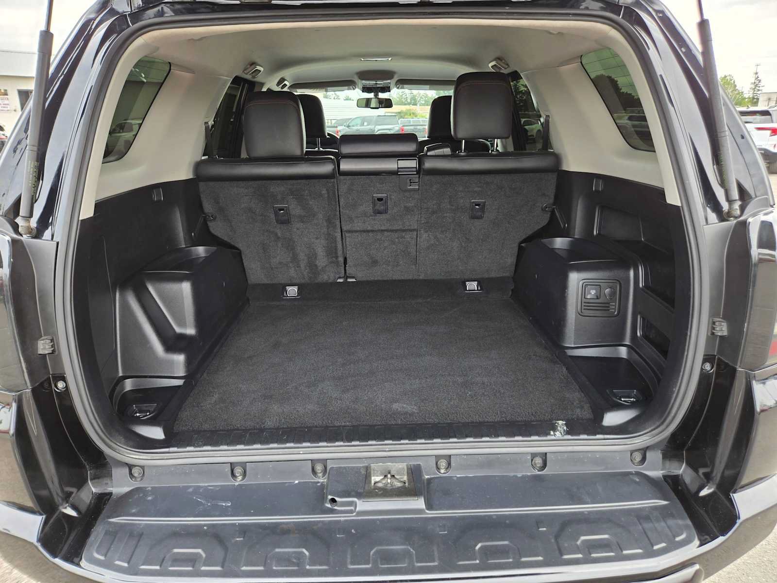 Used 2018 Toyota 4Runner TRD Pro AWD/4WD image 13