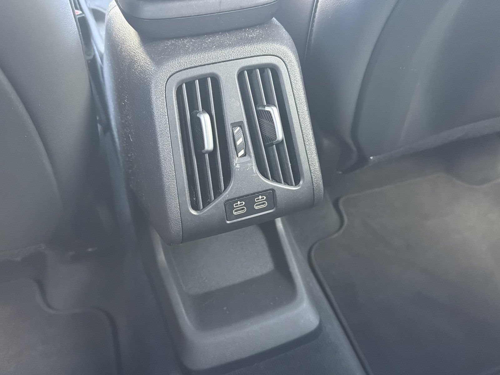 Certified 2025 BMW X2 xDrive28i AWD/4WD image 18