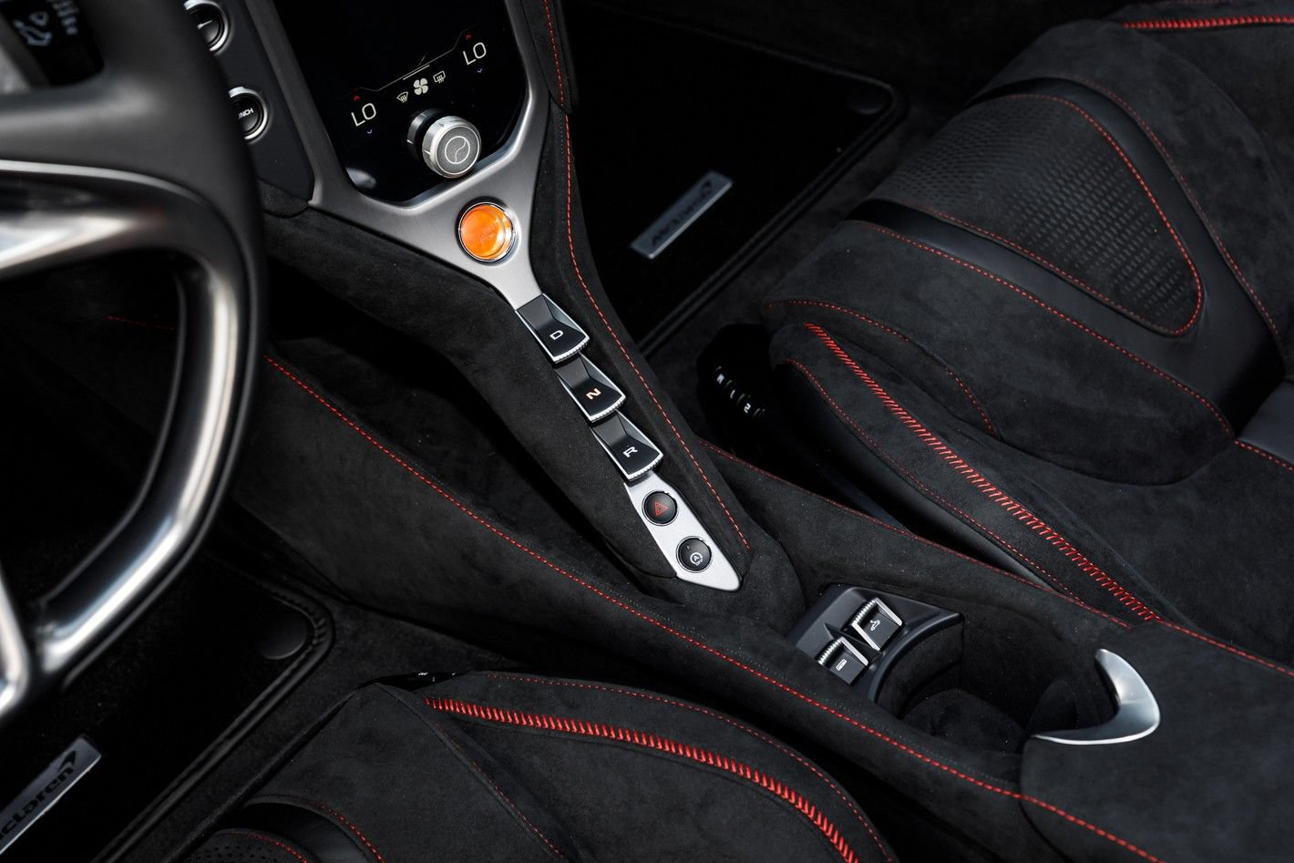 Used 2026 McLaren 750S Spider RWD image 23