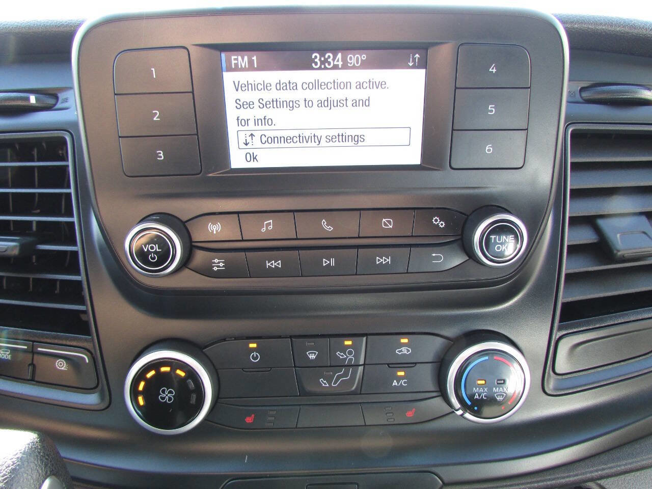 Used 2024 Ford Transit 150 Low Roof AWD image 22