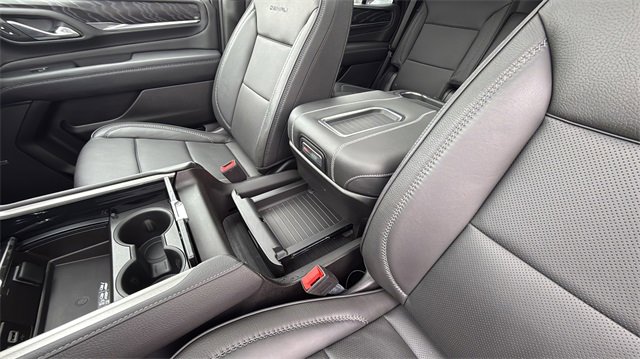 Used 2023 GMC Yukon Denali w/ Max Trailering Package image 34