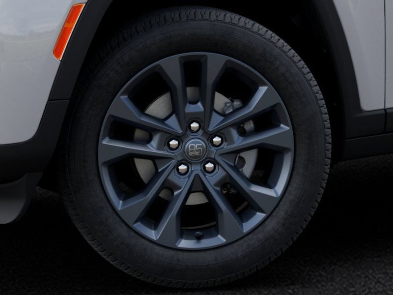 New 2026 Jeep Grand Cherokee Limited AWD/4WD image 8