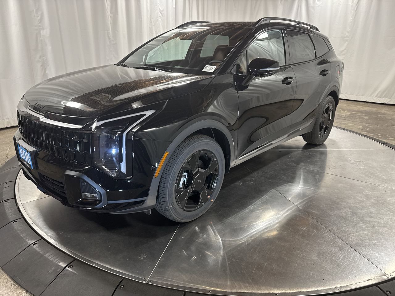 New 2026 Kia Sportage X-Line w/ X-Line Technology Package