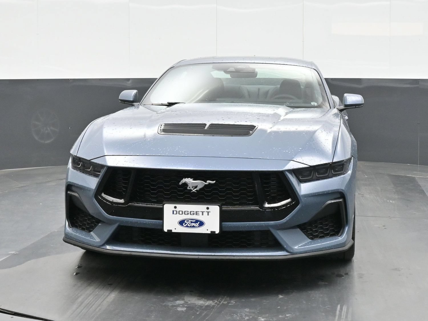 Used 2025 Ford Mustang GT Premium RWD image 17