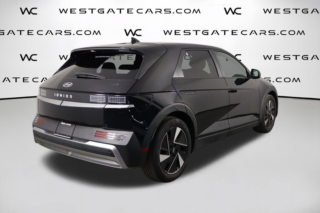 Used 2025 Hyundai Ioniq 5 SE RWD image 40