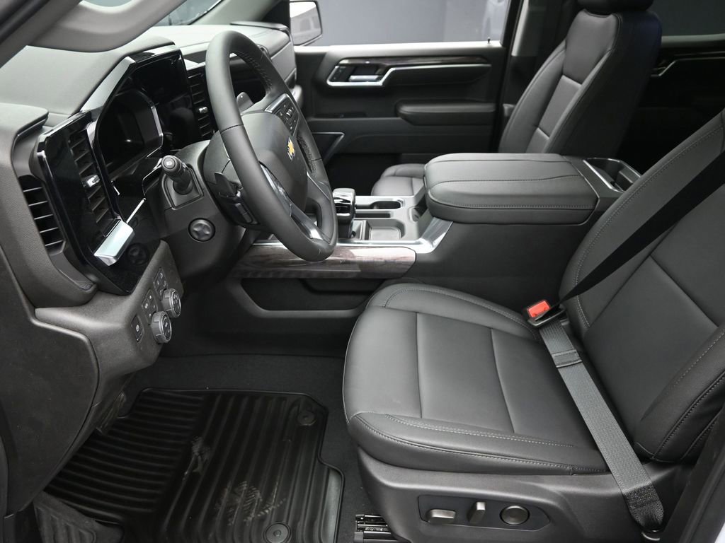 New 2026 Chevrolet Silverado 1500 LTZ w/ Z71 Off-Road Package image 14