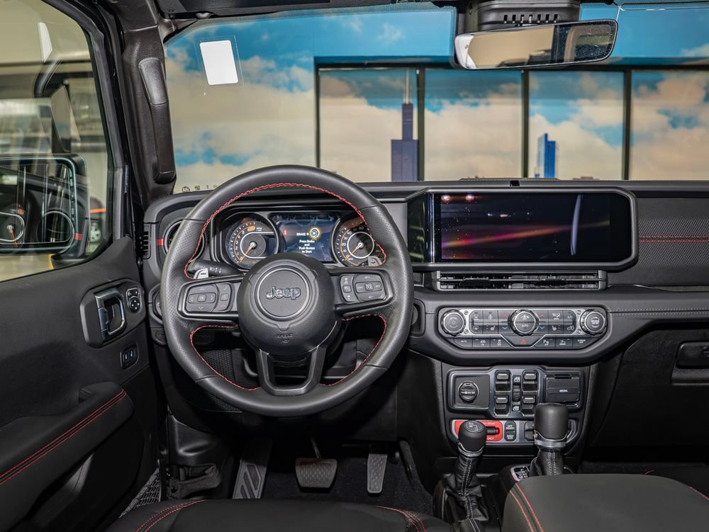 Used 2026 Jeep Wrangler Unlimited Rubicon 392 w/ Quick Order Package 27X Moab AWD/4WD image 16
