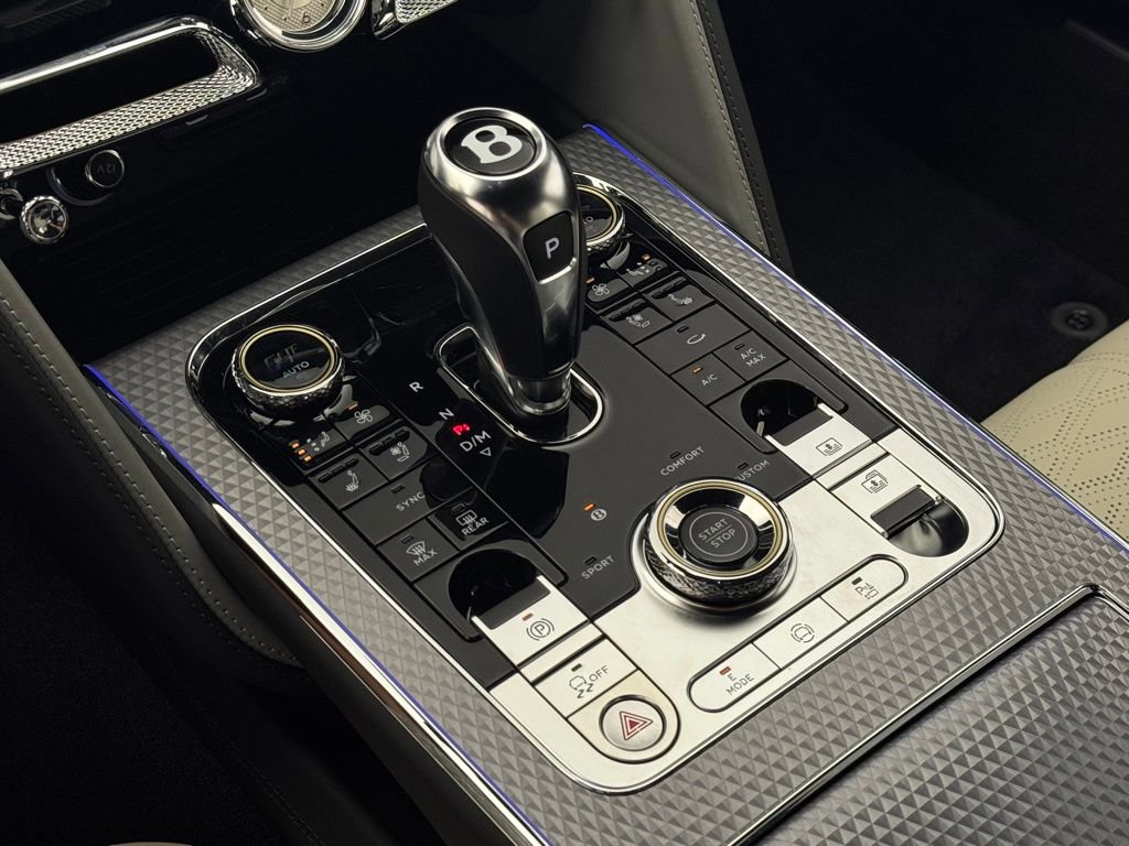 New 2026 Bentley Flying Spur Plug-In Hybrid image 47