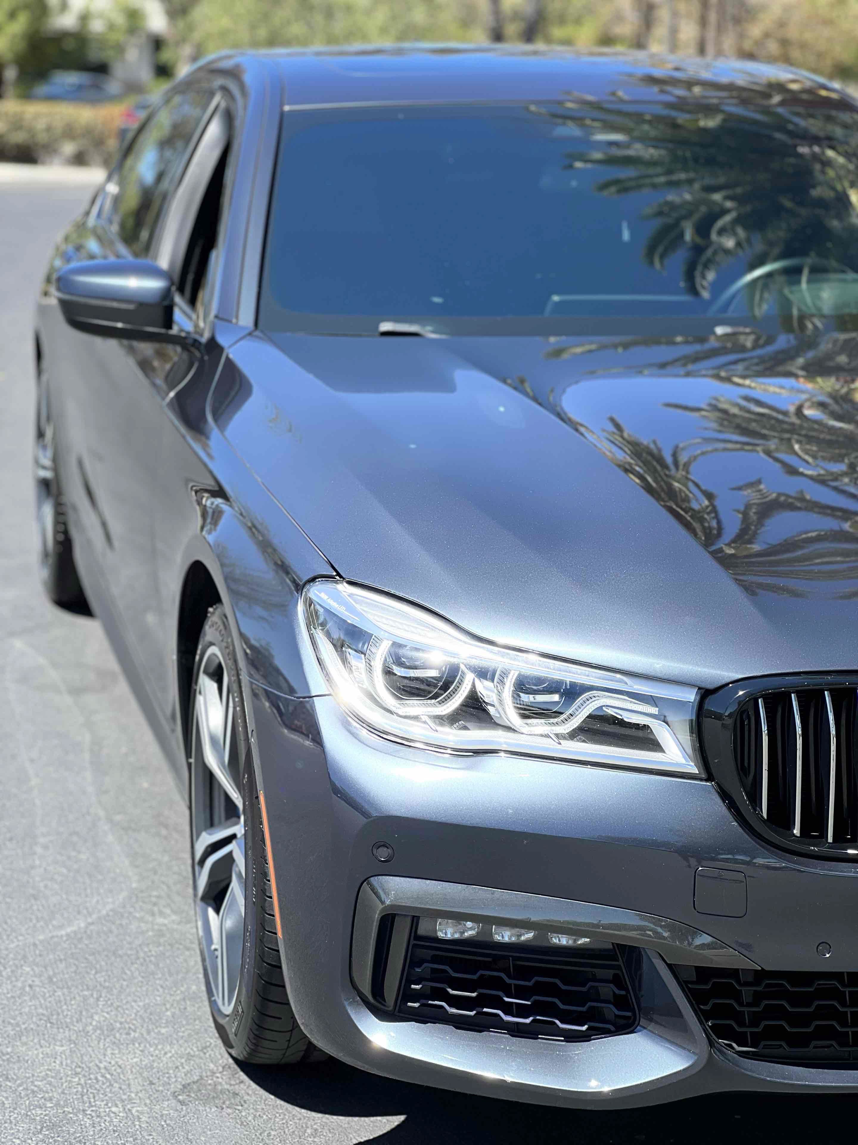 Used 2018 BMW 750i RWD image 55