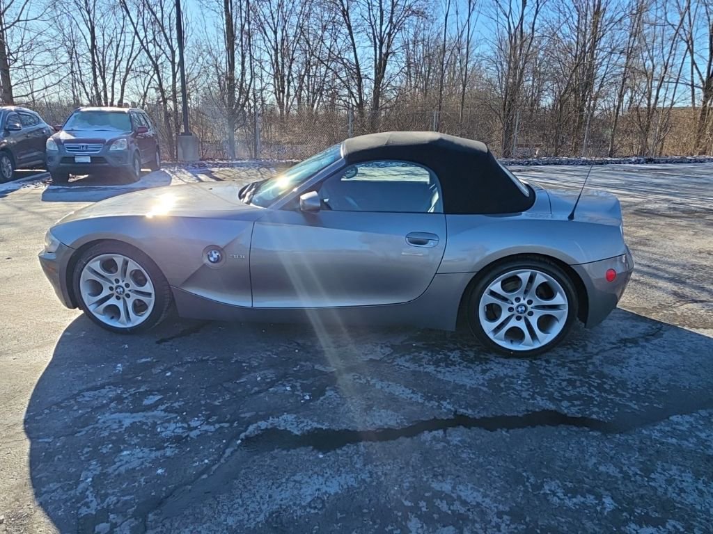 Used 2005 BMW Z4 3.0i image 40