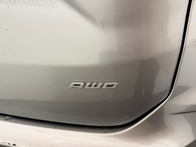 Used 2024 Ford Edge Titanium image 10