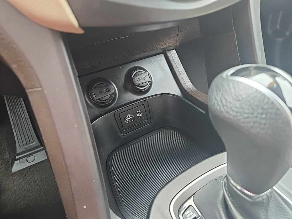 Used 2017 Hyundai Santa Fe Sport AWD/4WD image 44