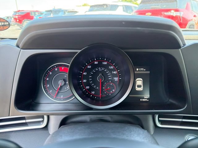 Used 2023 Hyundai Elantra SEL FWD image 17