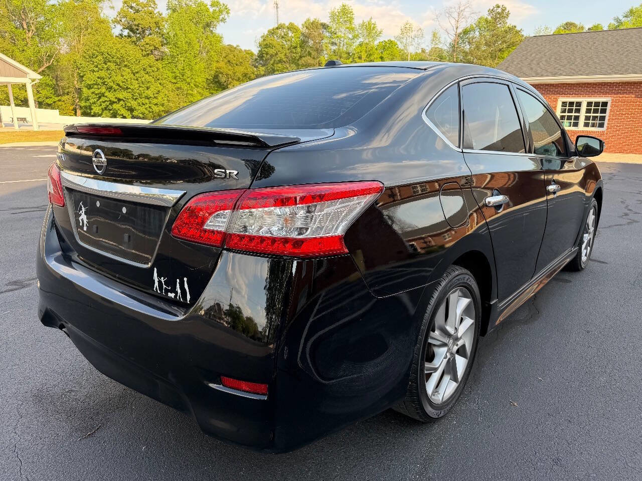 Used 2015 Nissan Sentra SR FWD image 7