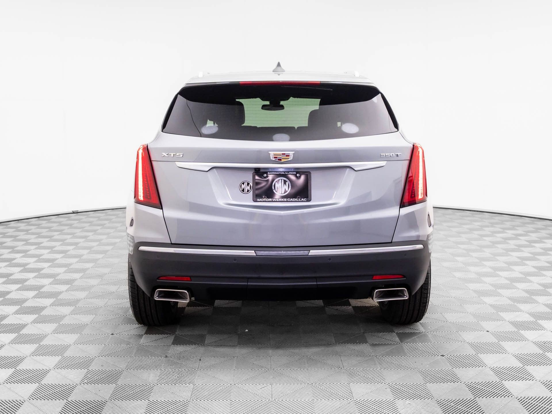 New 2026 Cadillac XT5 Luxury w/ LPO, Floor Liner Package image 5