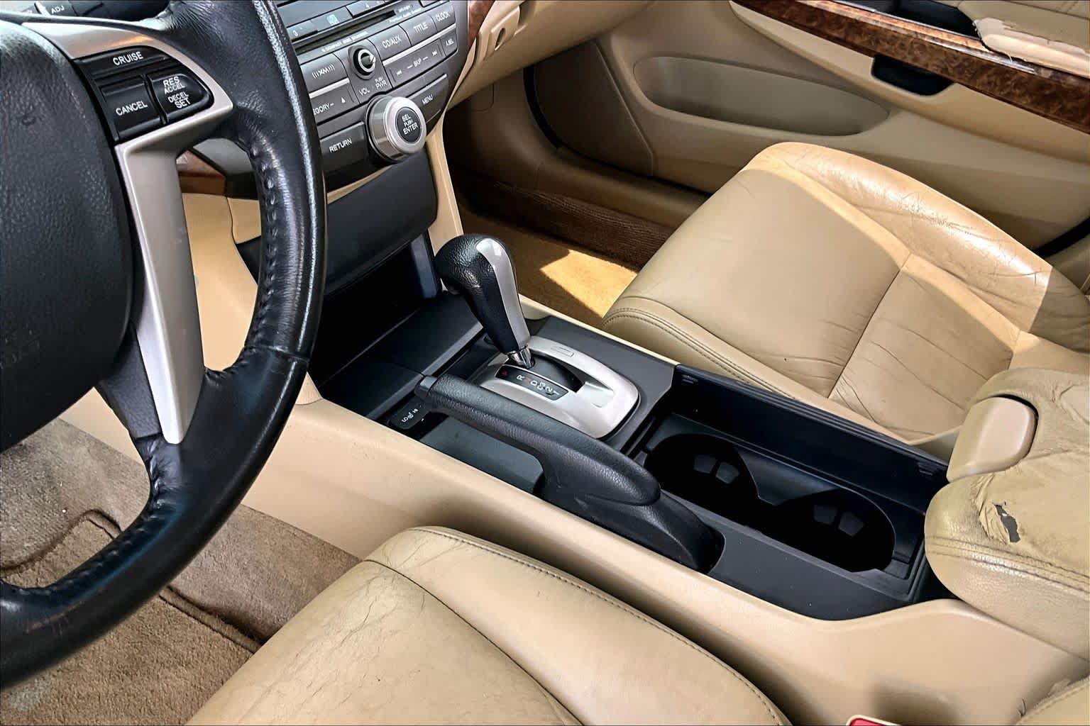 Used 2010 Honda Accord EX-L image 16