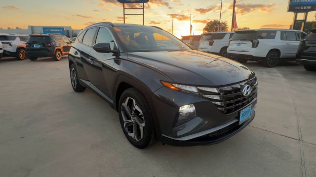 Used 2024 Hyundai Tucson SEL w/ Convenience Package FWD image 2