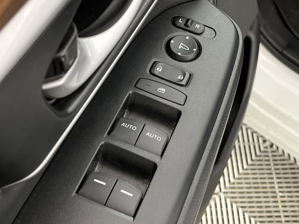 Used 2022 Honda CR-V EX-L image 13