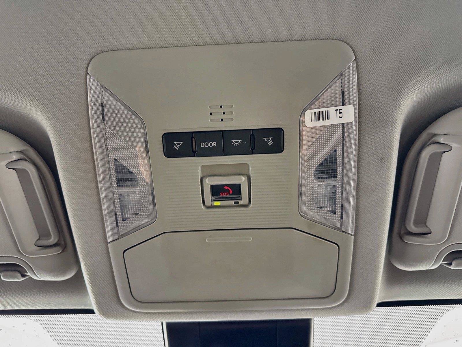Certified 2025 Toyota RAV4 XLE AWD/4WD image 6