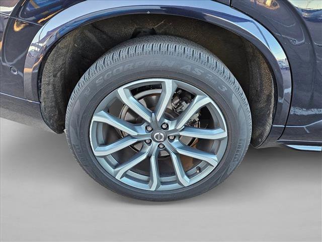 Used 2017 Volvo XC90 T6 Momentum w/ Vision Package image 27