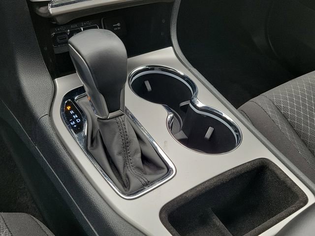 Used 2018 Jeep Grand Cherokee Laredo AWD/4WD image 34