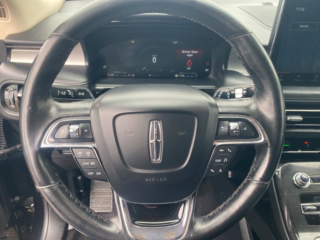 Used 2023 Lincoln Nautilus Reserve w/ Monochromatic Package AWD/4WD image 16