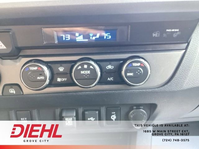 Used 2023 Toyota Tacoma TRD Off-Road image 38