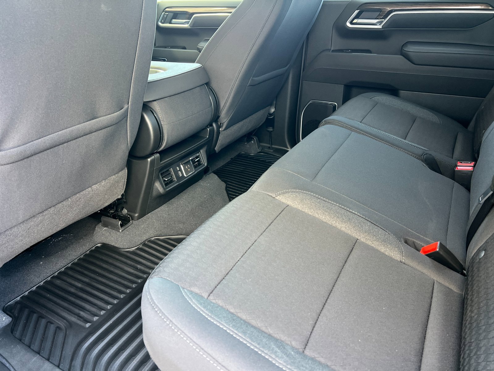 New 2025 Chevrolet Silverado 1500 LT image 13