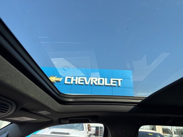 New 2026 Chevrolet Suburban High Country image 22