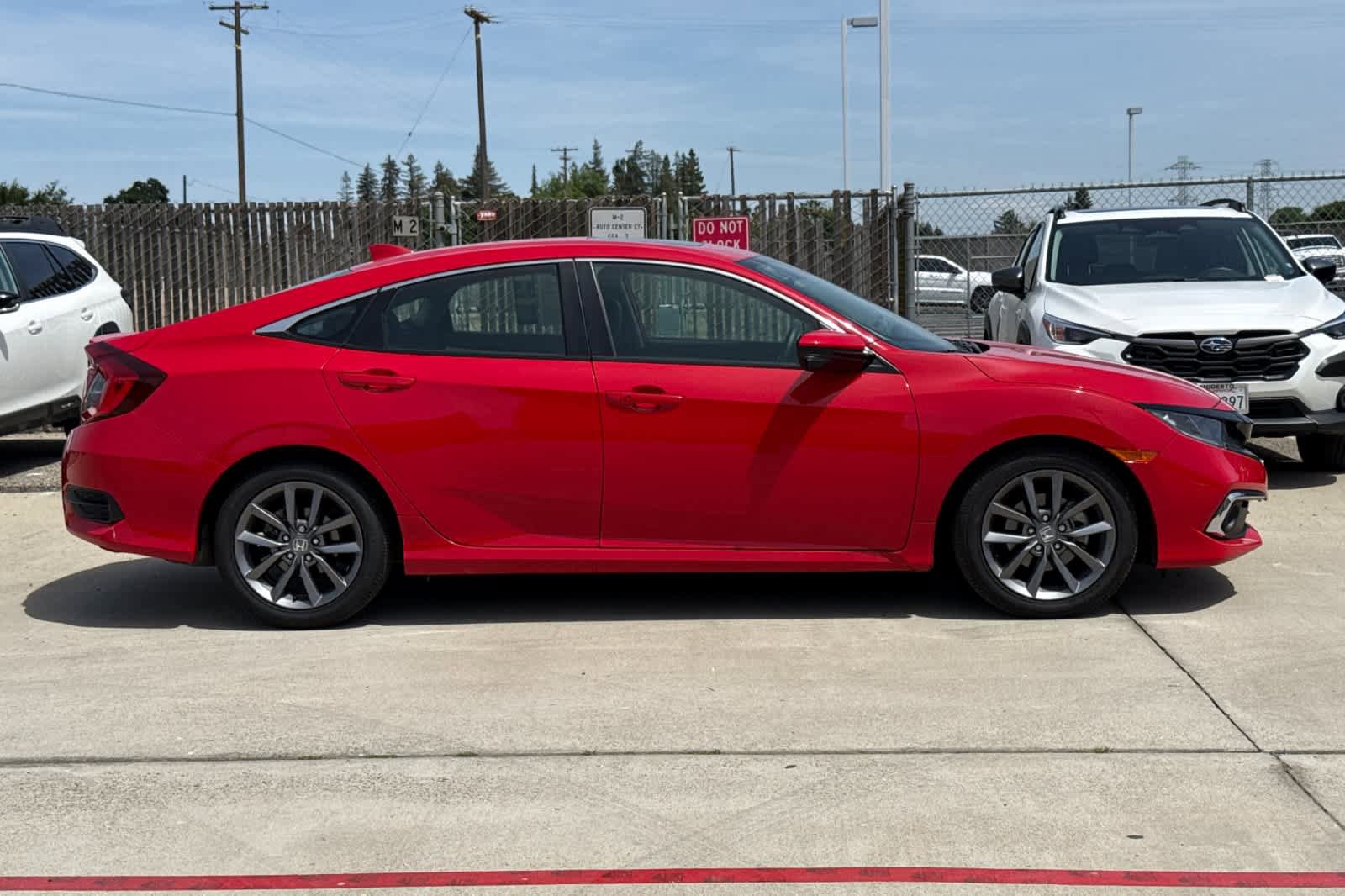 Used 2019 Honda Civic EX-L image 2
