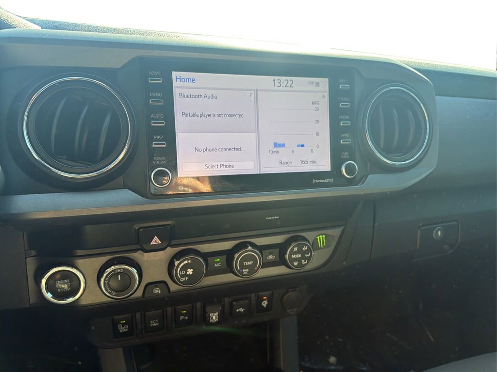 Used 2020 Toyota Tacoma TRD Sport w/ Technology Package image 14