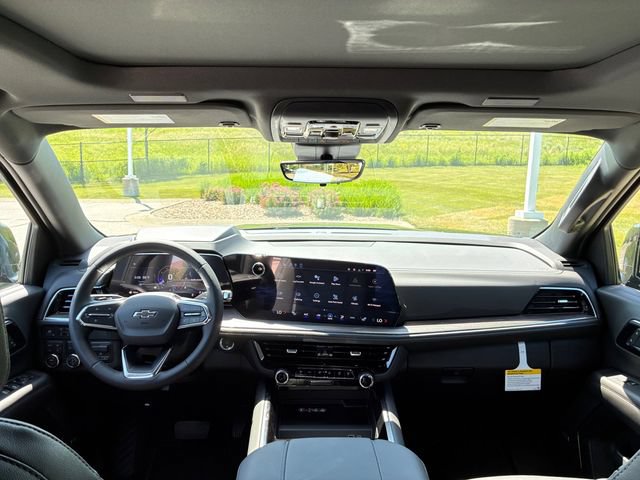 New 2026 Chevrolet Suburban Z71 w/ Z71 Off-Road Package AWD/4WD image 19
