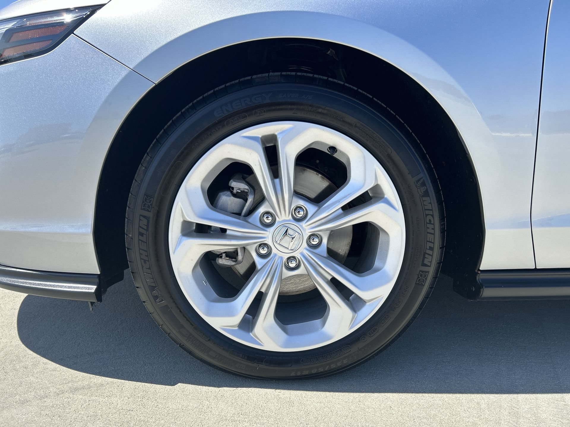 Certified 2025 Honda Accord LX image 18