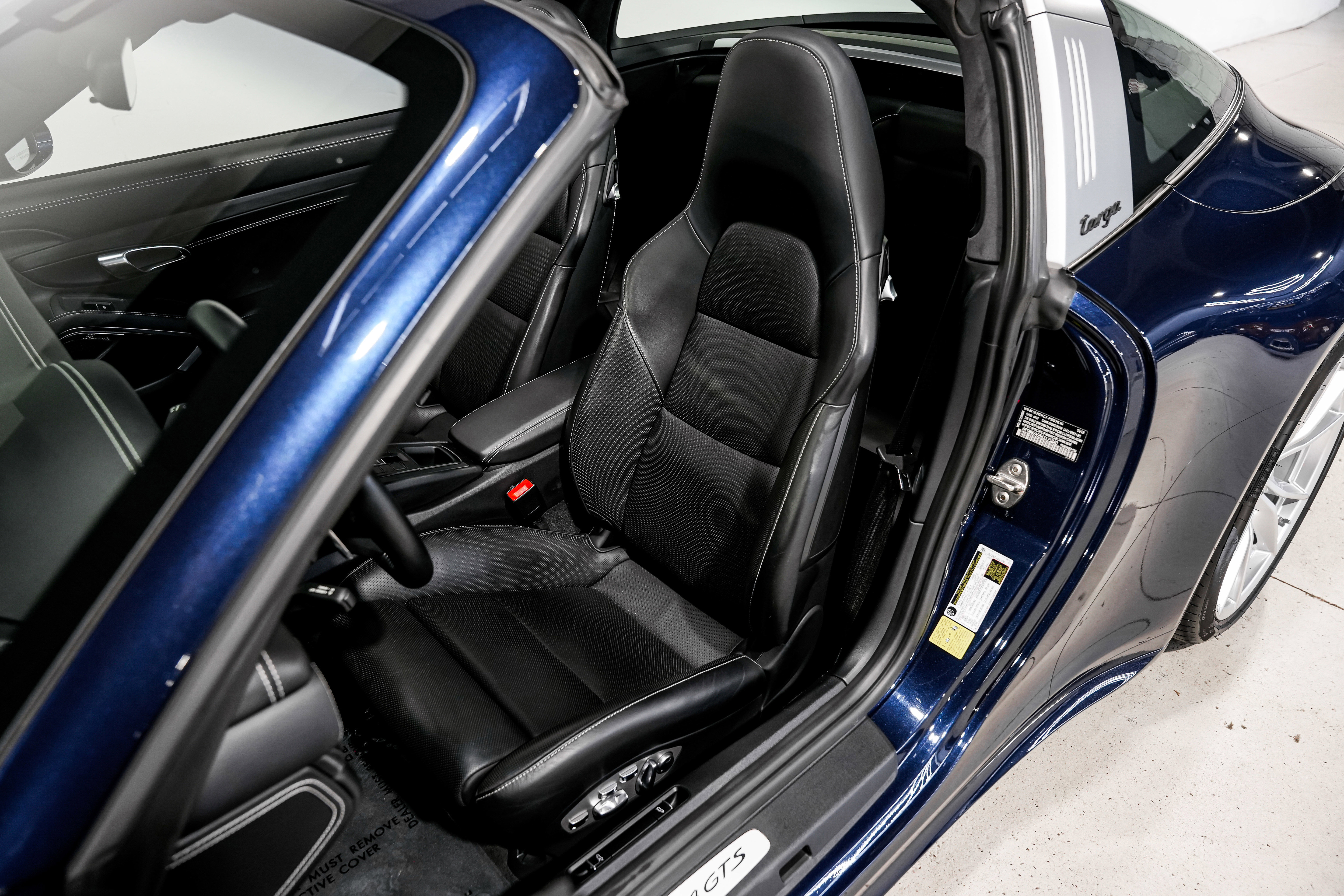 Used 2019 Porsche 911 Targa 4 GTS image 24