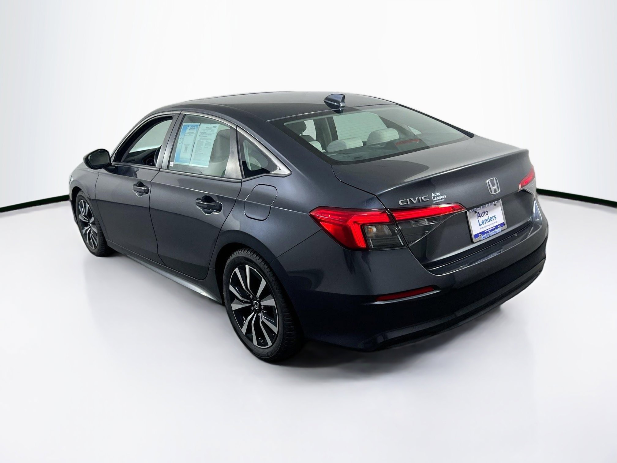 Used 2022 Honda Civic EX image 7