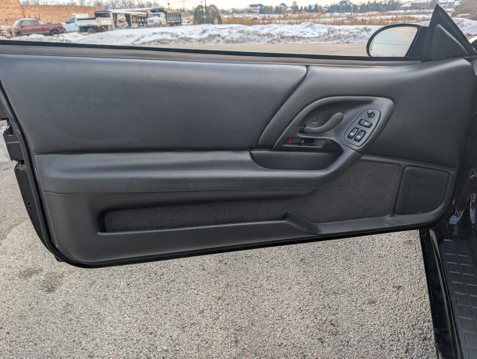 Used 2001 Chevrolet Camaro Z28 w/ SS Performance/Appearance Pkg image 62