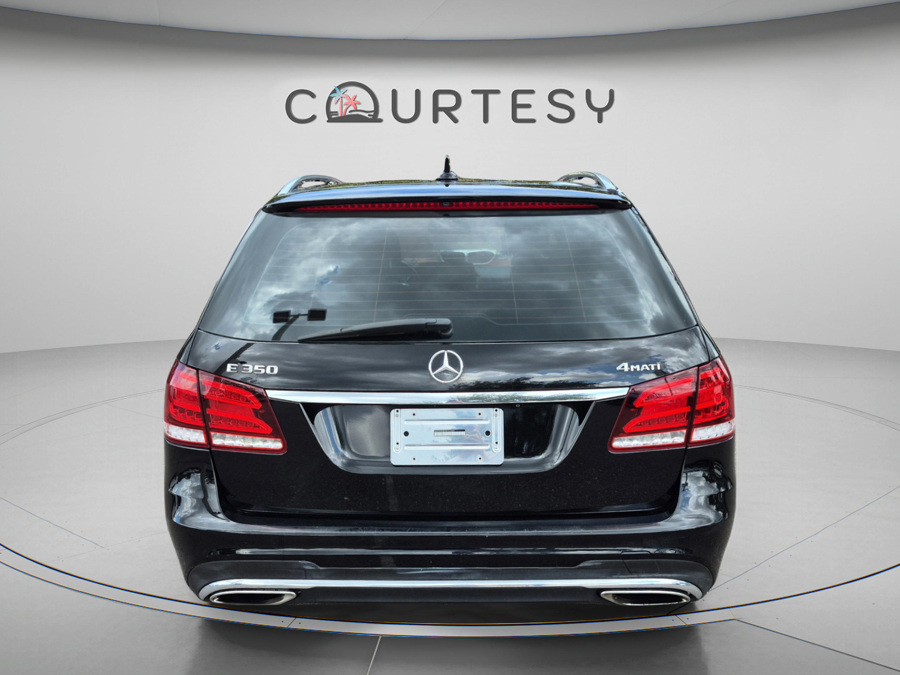 Used 2015 Mercedes-Benz E 350 4MATIC Wagon image 6