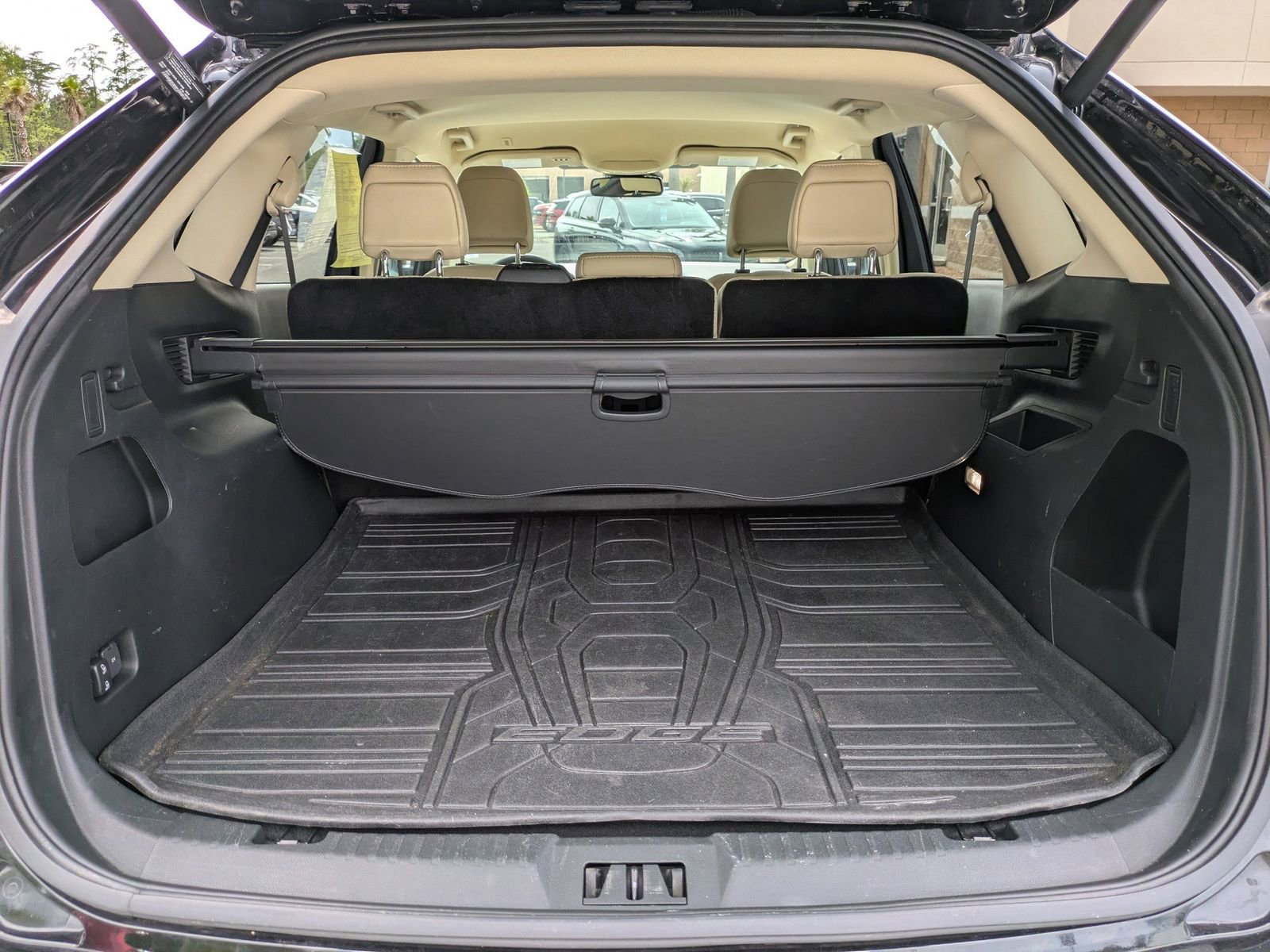 Certified 2021 Ford Edge SEL w/ Convenience Package FWD image 6