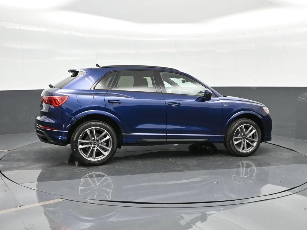 New 2025 Audi Q3 2.0T Premium AWD/4WD image 4