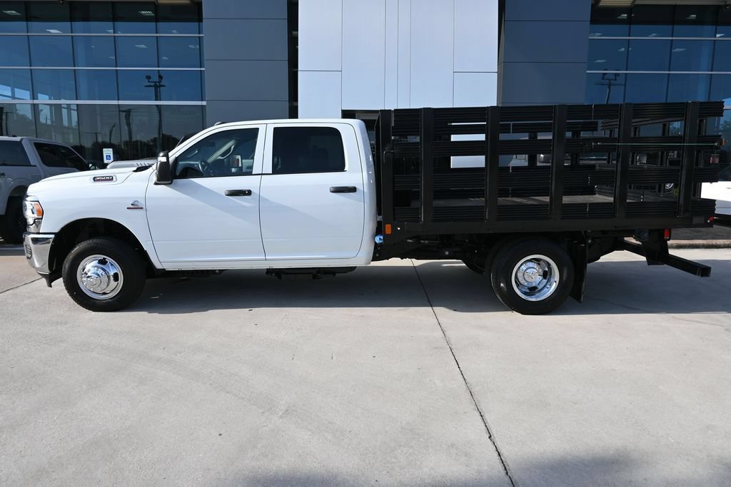 Used 2024 RAM 3500 Tradesman w/ Chrome Appearance Group AWD/4WD image 23