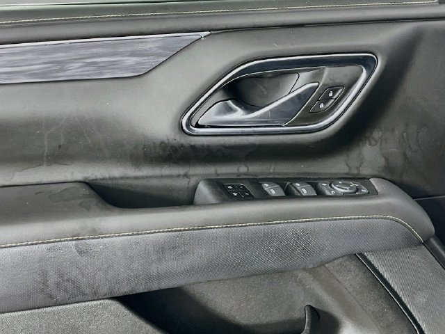 Used 2022 GMC Yukon SLT w/ SLT Premium Package AWD/4WD image 19