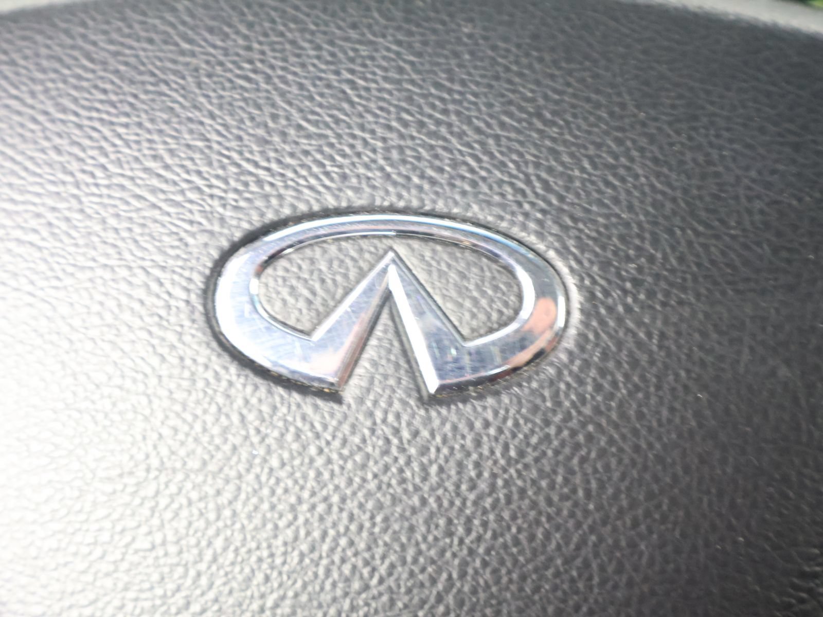 Used 2003 INFINITI QX4 4WD image 33